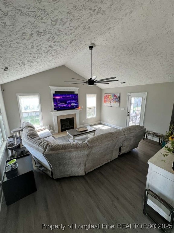 2134 Queen Elizabeth Lane