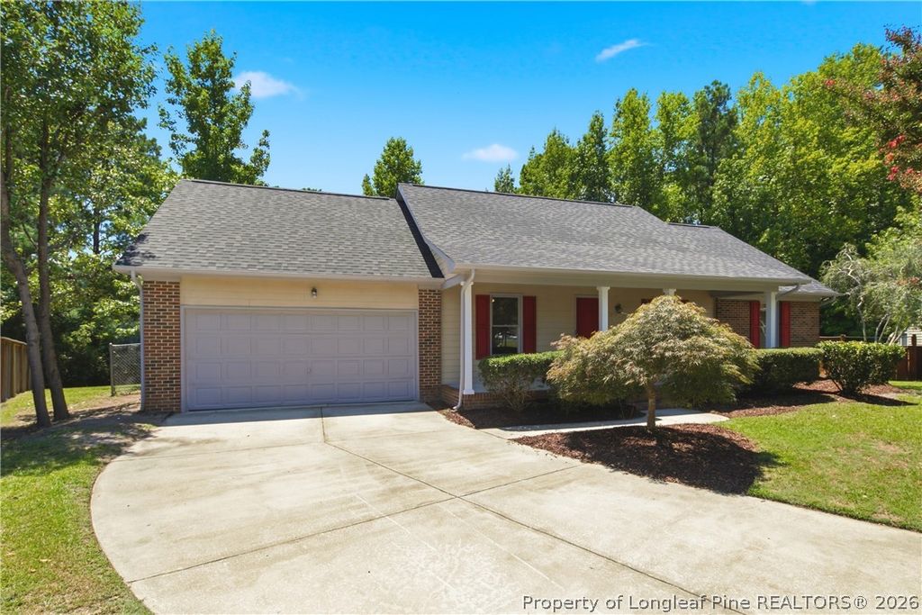 Photo of 1358 Oak Knolls Drive, Fayetteville, NC 28314 (MLS # 766309)