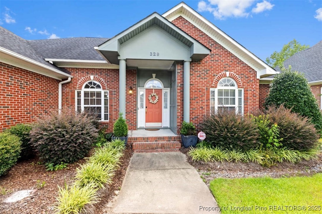 329 W Summerchase Drive