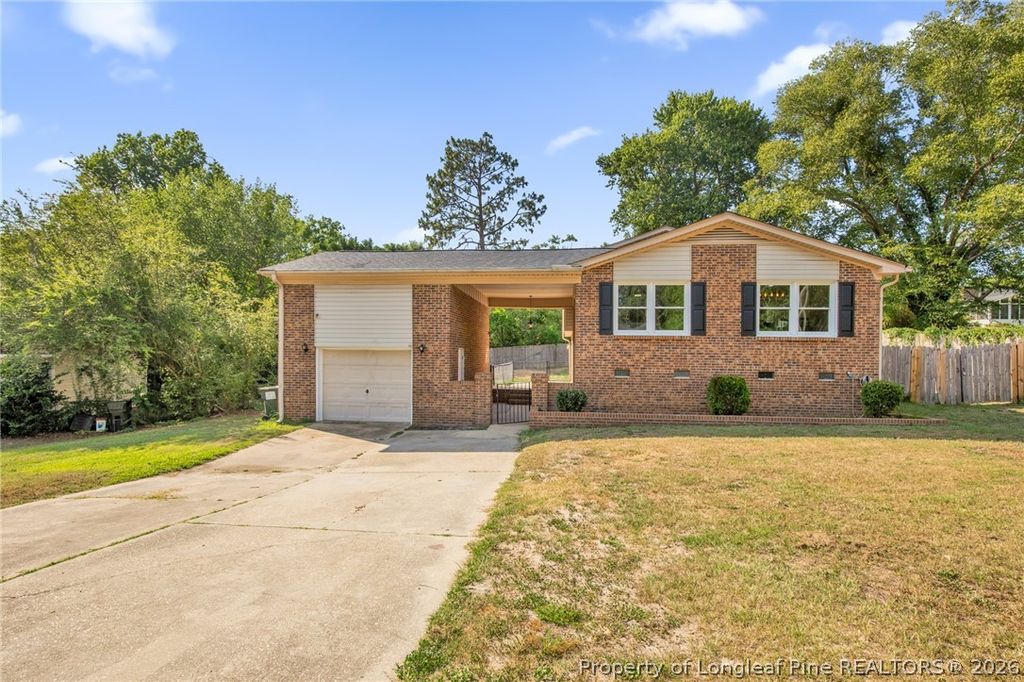 Photo of 5706 Grampian Court, Fayetteville, NC 28304 (MLS # 764240)