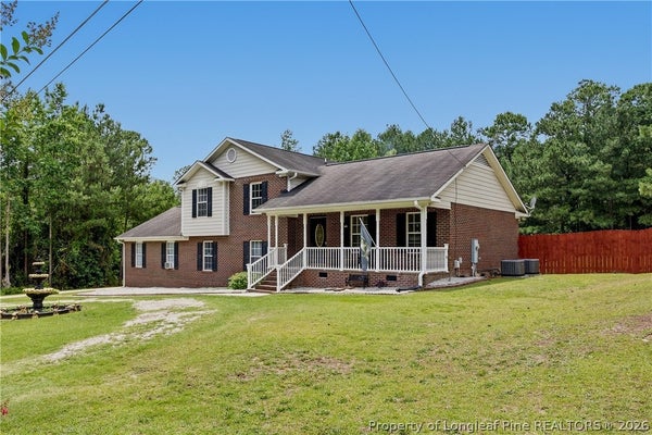 817 HOBSON RD, RAEFORD, NC 28376 - Image ff3bf1eeee1a6b630e0728d8d801b2fe/637478056