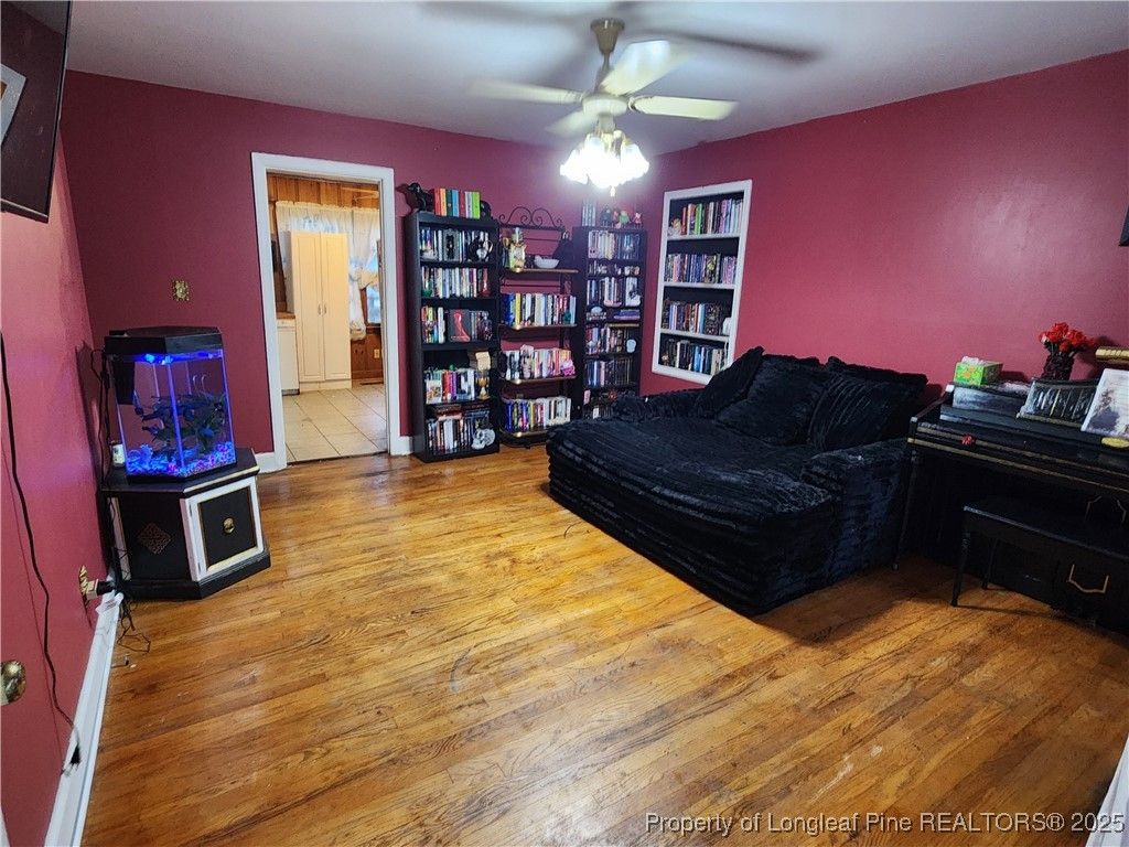 Photo of 1108 E 10th Street, Lumberton, NC 28358 (MLS # 751841)