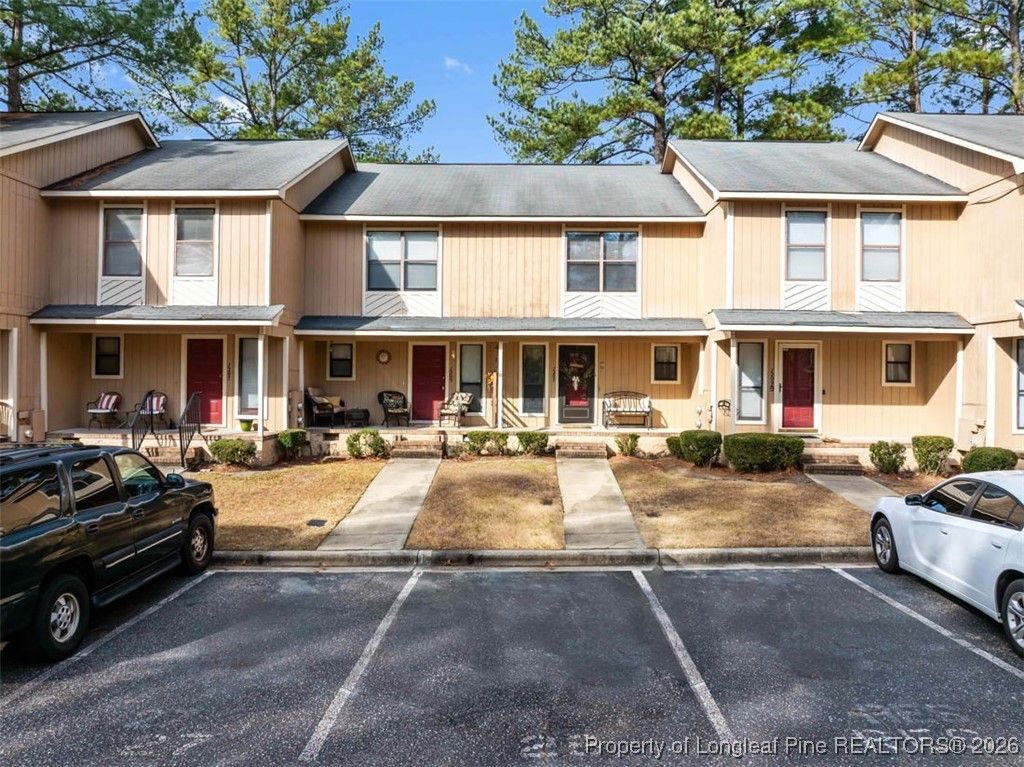 Photo of 1207 Huntsman Court, Fayetteville, NC 28303 (MLS # 755283)