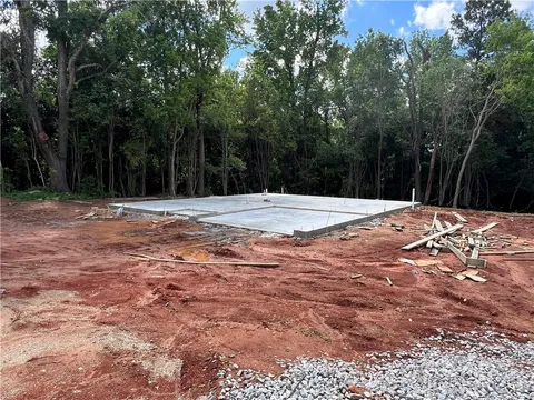 3403 S Seale Road, Phenix City, AL MLS: E100925