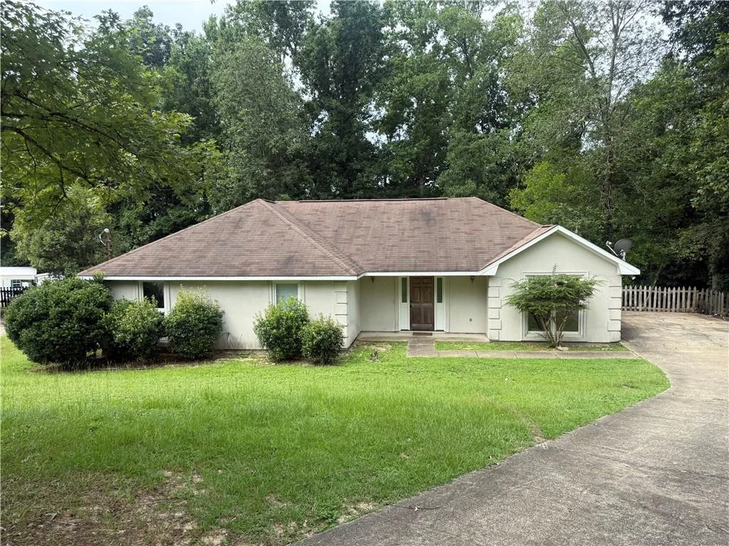 232 Lee Road 986, Phenix City, AL 36870