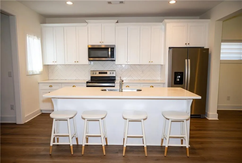 Additional image 7 of 688 Village Drive, Opelika, AL 36801