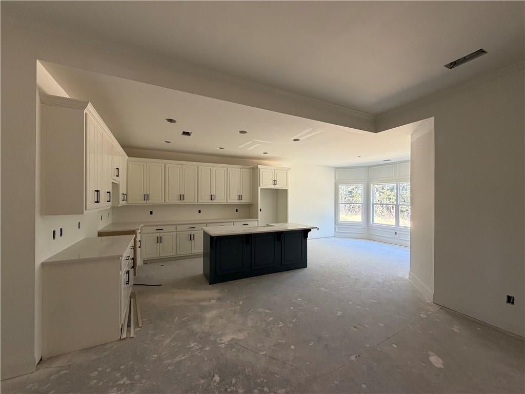 2911 Lee Road 40