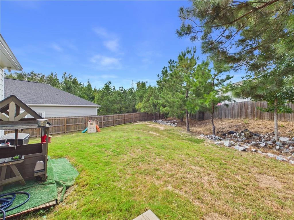 22 Lemon Way, Phenix City, AL 36869