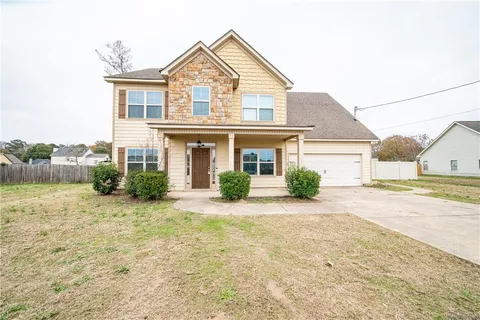33 Churchhill Drive, Fort Mitchell, AL 36856 - MLS#: E99806