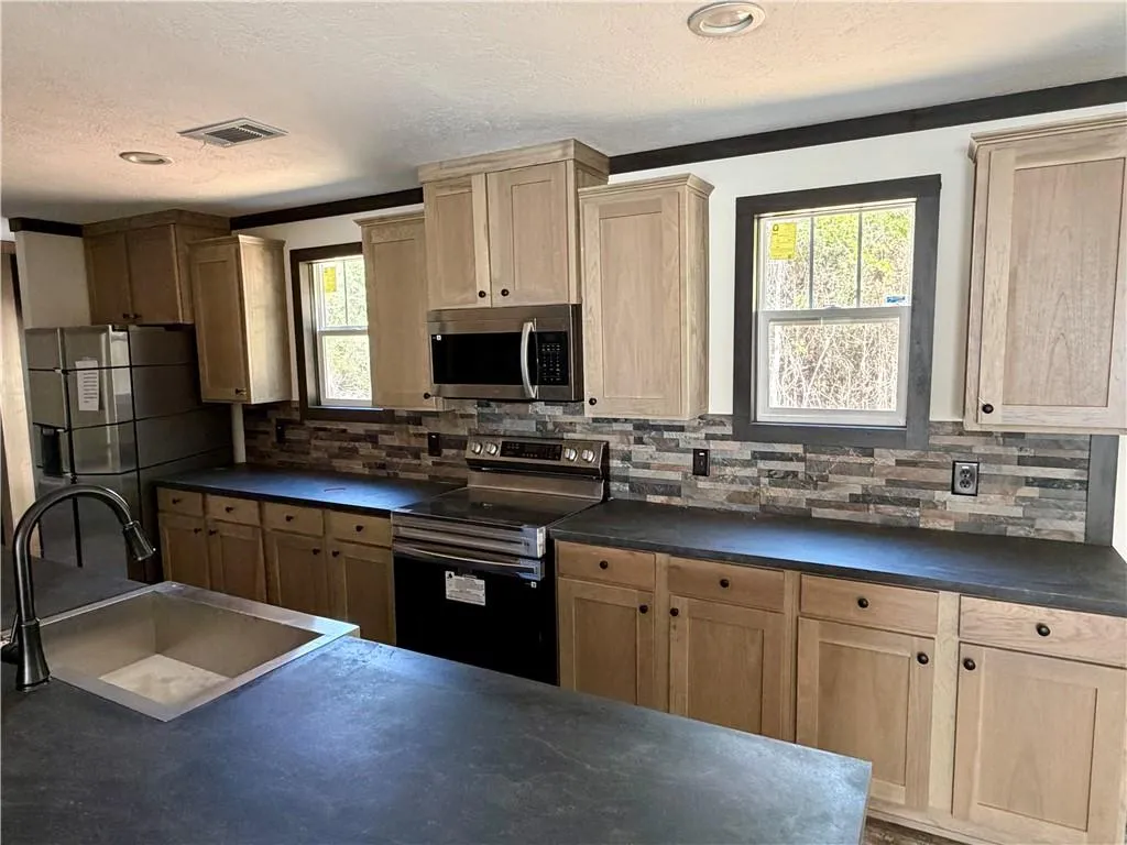 Additional image 40 of 344 Ridge Road, Seale, AL 36875