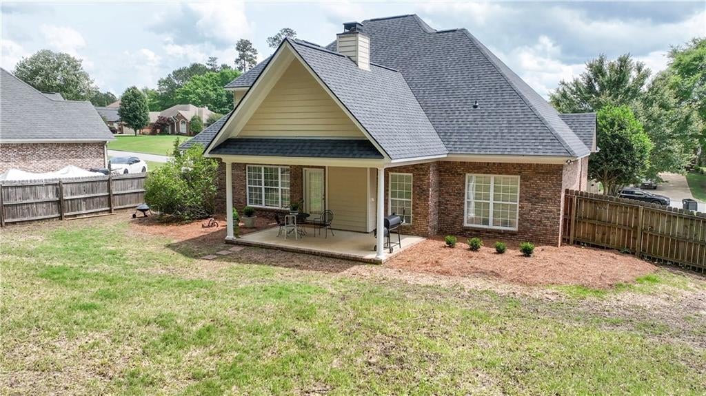 611 Shadow Wood Drive