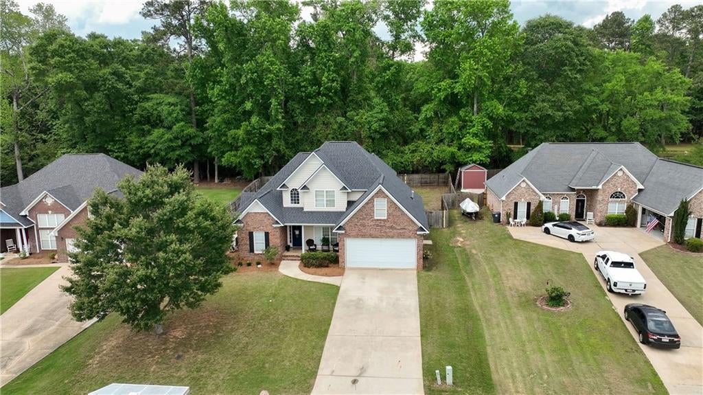 611 Shadow Wood Drive