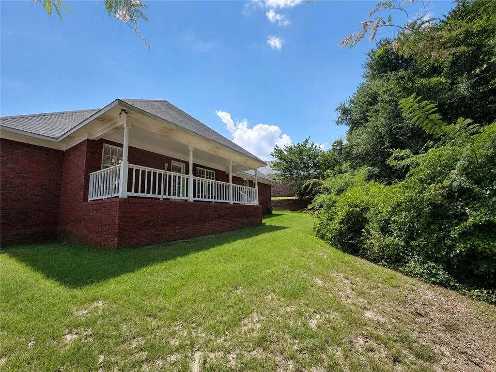 3312 Hawthorn Lane, Phenix City, AL 36867