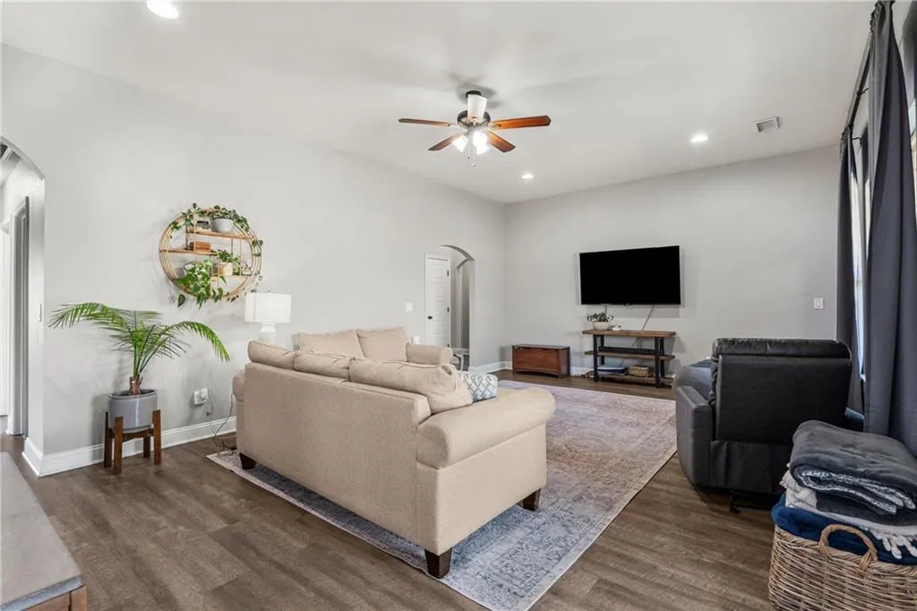 Additional image 36 of 10 Greyhawk Court, Fort Mitchell, AL 36856