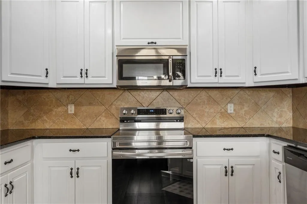 Additional image 13 of 10 Greyhawk Court, Fort Mitchell, AL 36856