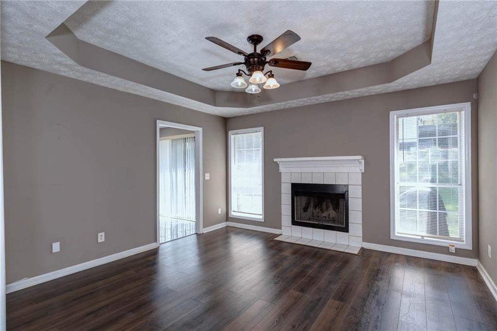 6038 Creekside Drive