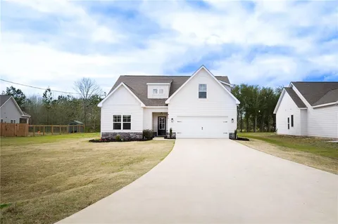18 Pimlico Drive, Fort Mitchell, AL 36856 - MLS#: E100312