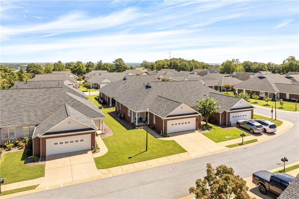 5012 Autumn Leaf Lane A
