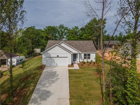 74 Lee Road 2033, Phenix City, AL MLS: E100715