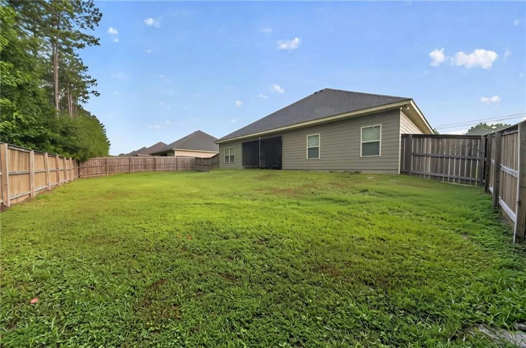 5 Fast Lane, Seale, AL 36875