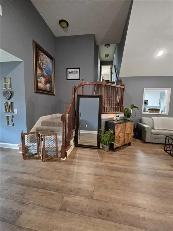 Phenix City, Alabama 36867, United States, 5 Bedrooms Bedrooms, ,3 BathroomsBathrooms,Residential,Active,126789