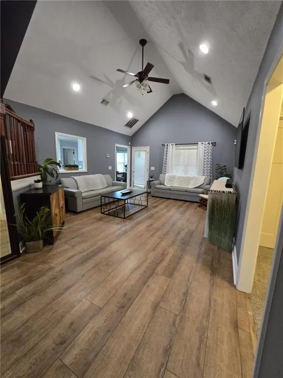 Phenix City, Alabama 36867, United States, 5 Bedrooms Bedrooms, ,3 BathroomsBathrooms,Residential,Active,126789