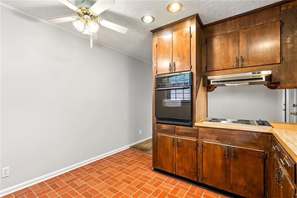 Additional image 37 of 304 S 17th Avenue, Lanett, AL 36863