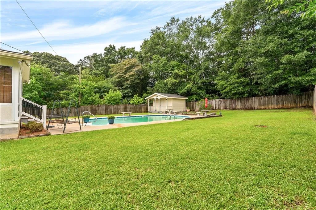 Additional image 52 of 304 S 17th Avenue, Lanett, AL 36863