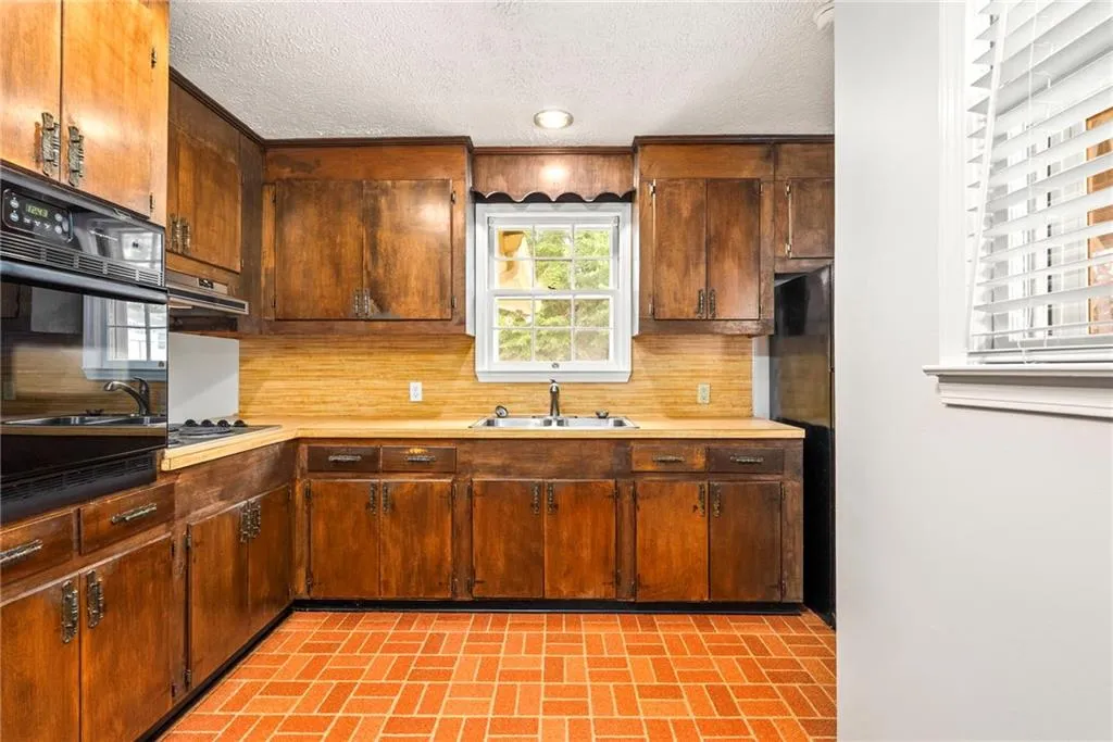 Additional image 36 of 304 S 17th Avenue, Lanett, AL 36863