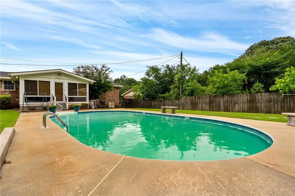 Additional image 56 of 304 S 17th Avenue, Lanett, AL 36863