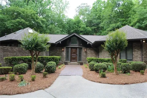 5101 Stoney Brooke Drive, Phenix City, AL MLS: E100896