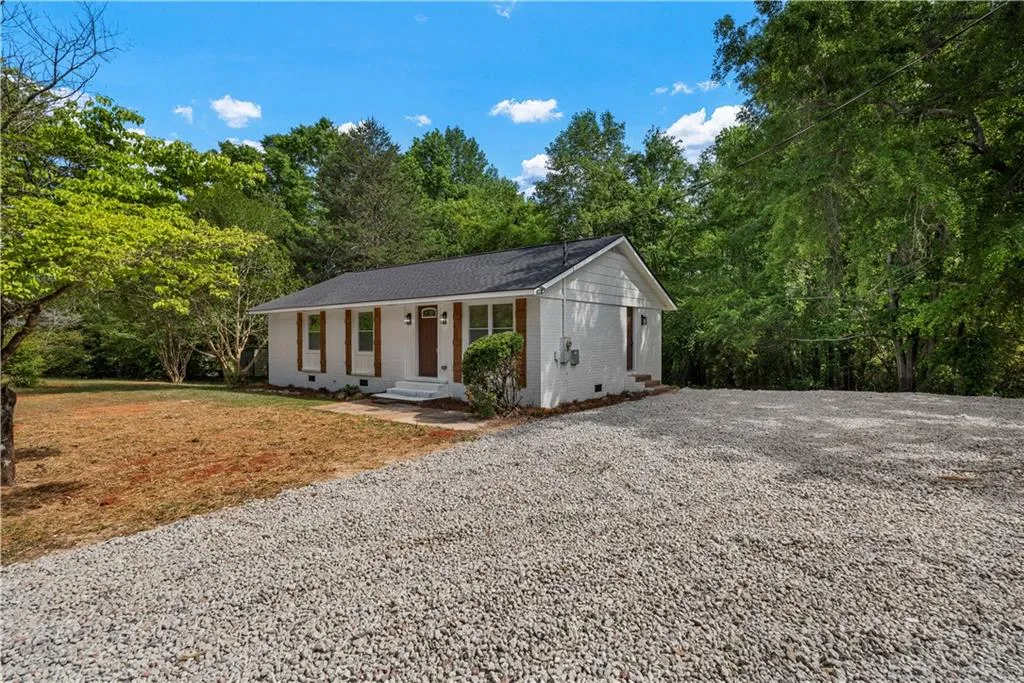 9181 Lee Road 72, Auburn, AL 36879