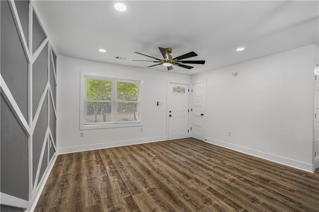 9181 Lee Road 72