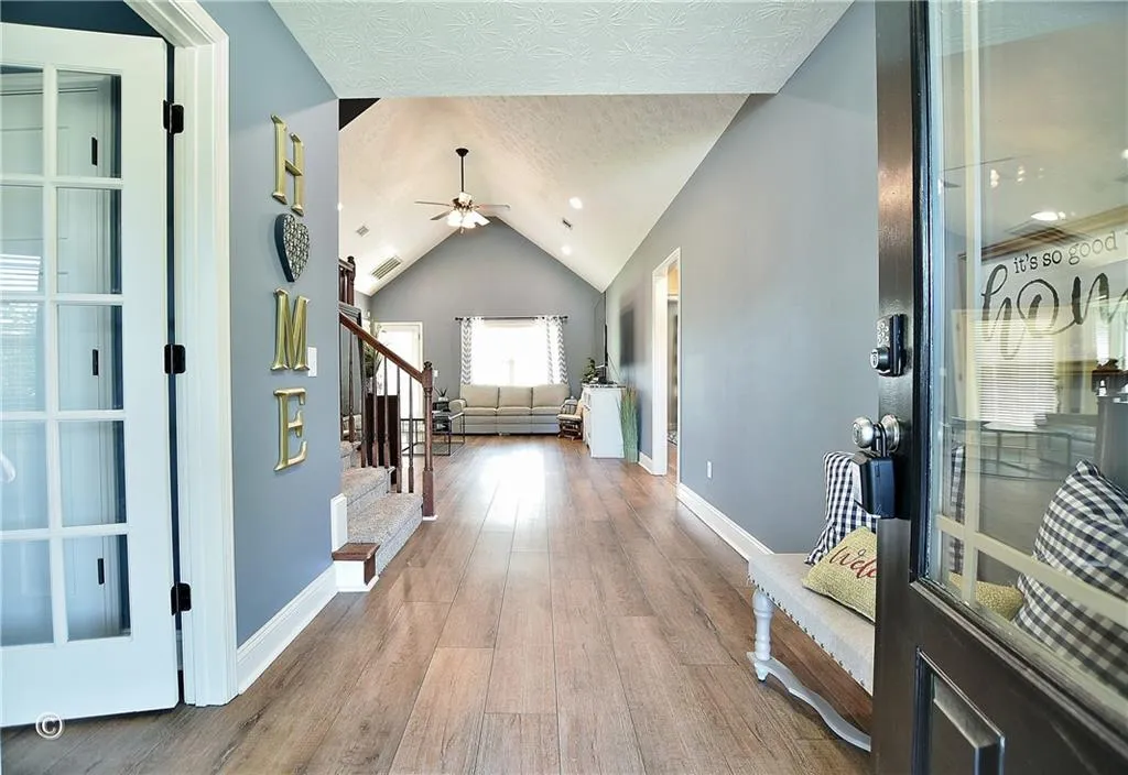 Phenix City, Alabama 36867, United States, 5 Bedrooms Bedrooms, ,3 BathroomsBathrooms,Residential,Active,161613