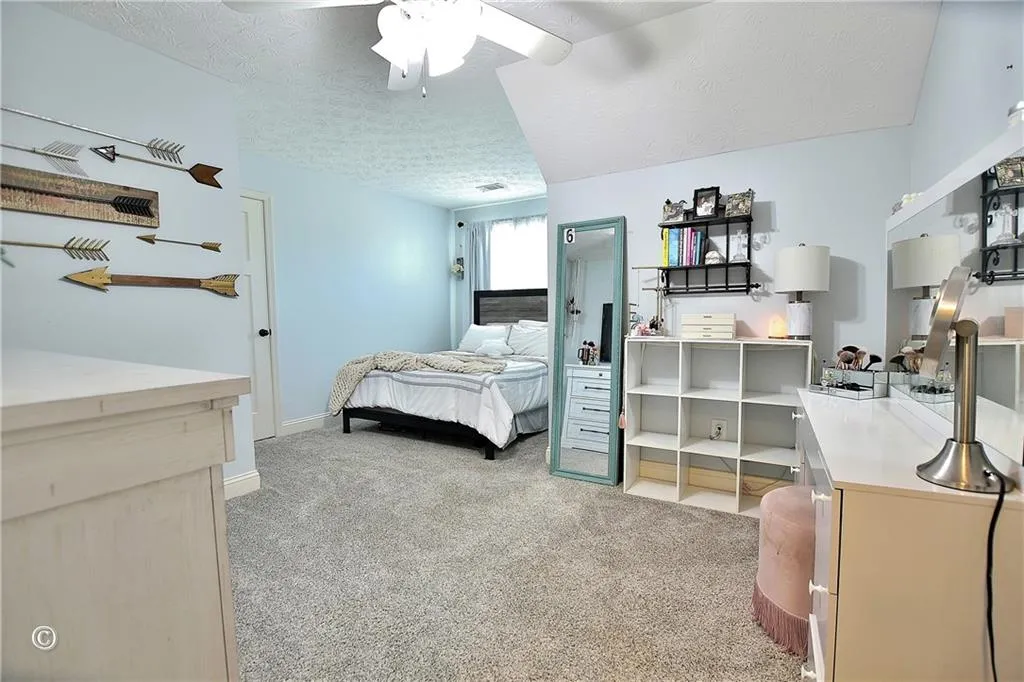 Phenix City, Alabama 36867, United States, 5 Bedrooms Bedrooms, ,3 BathroomsBathrooms,Residential,Active,161613