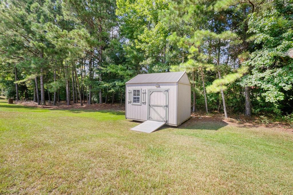 2425 Lee Road 201