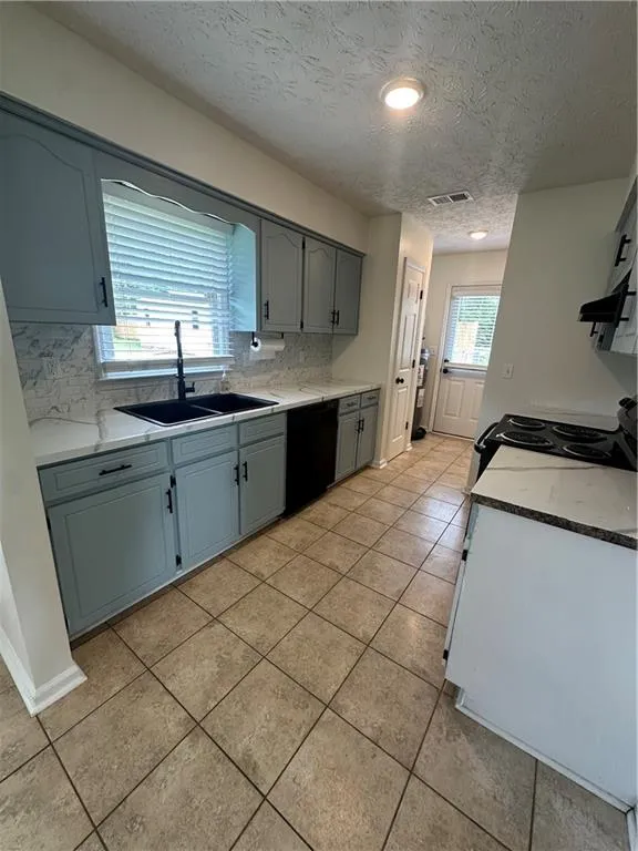 Additional image 35 of 215 Lee Road 942, Smiths Station, AL 36877