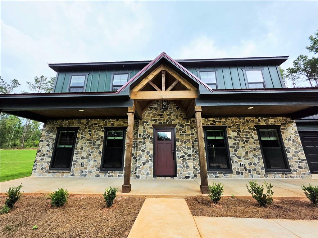 371 Lee Road 2121