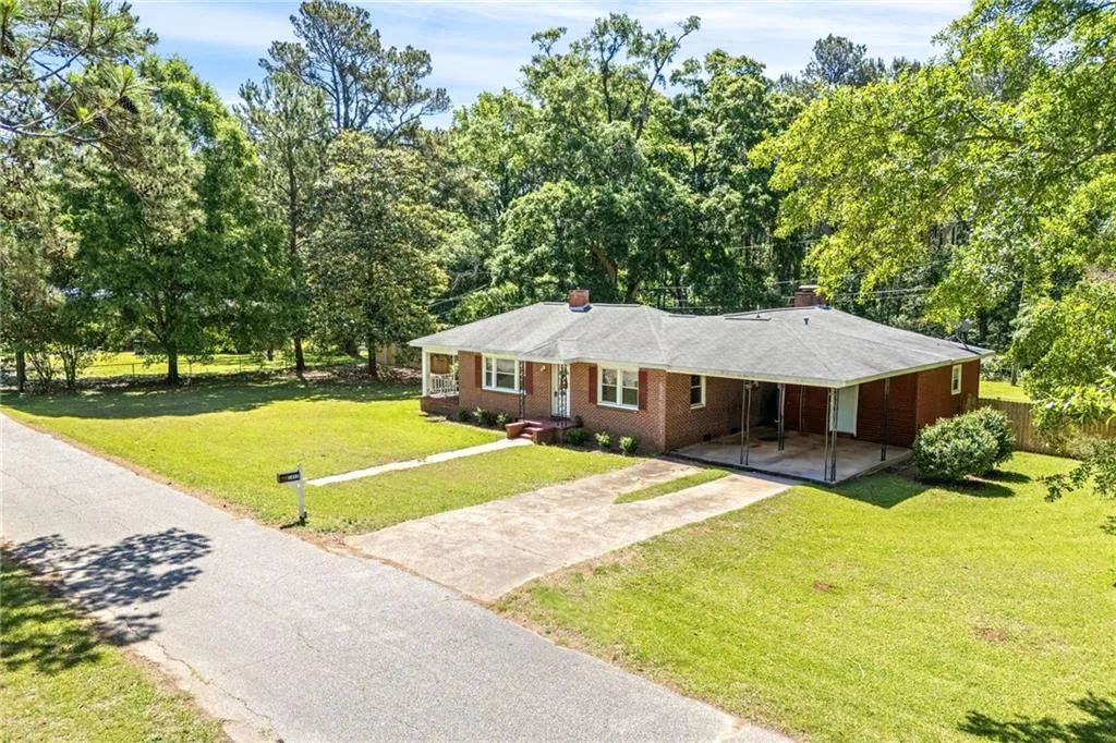 Additional image 24 of 1612 33rd Street, Valley, AL 36854