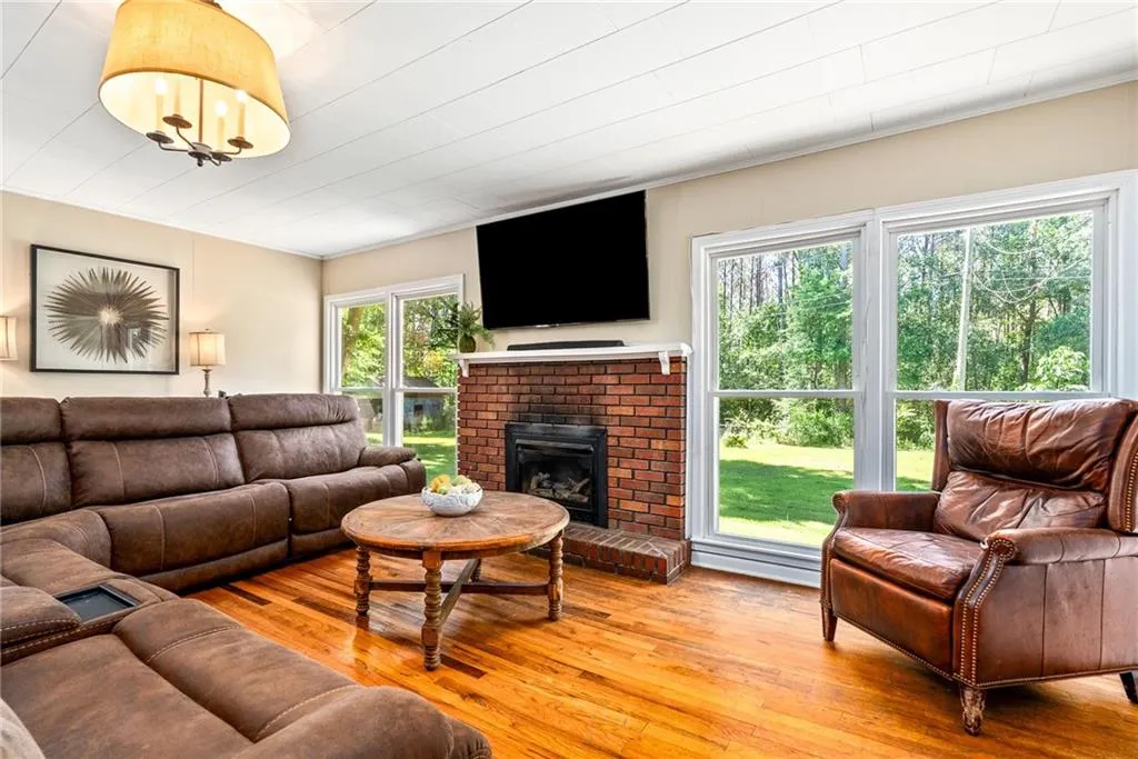 Additional image 28 of 1612 33rd Street, Valley, AL 36854