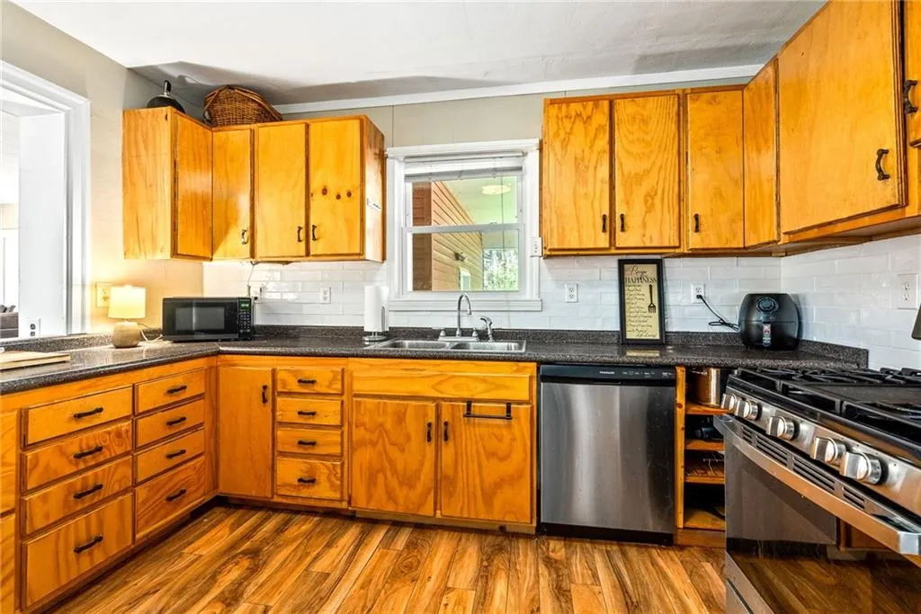 Additional image 30 of 1612 33rd Street, Valley, AL 36854