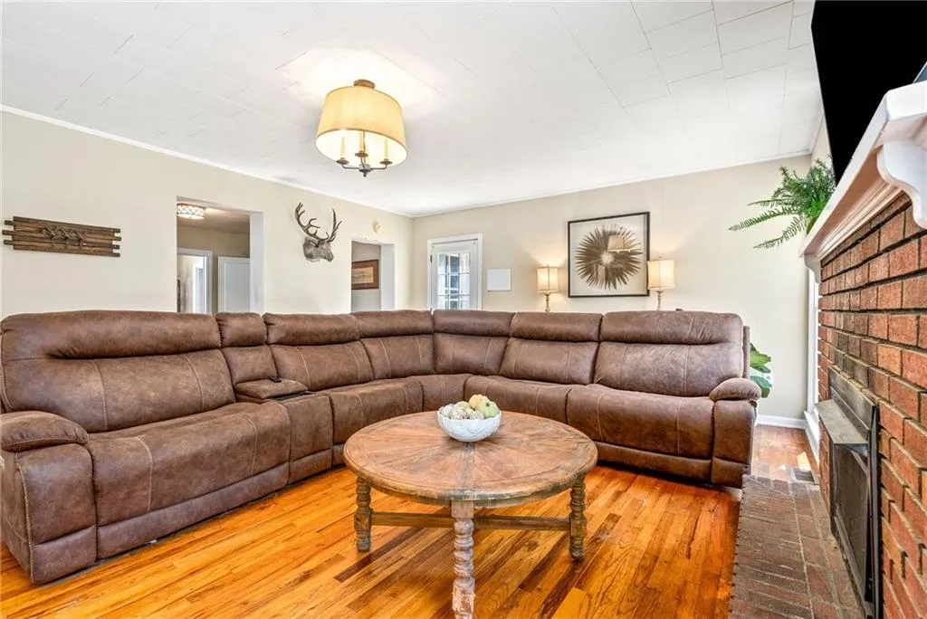 Additional image 7 of 1612 33rd Street, Valley, AL 36854