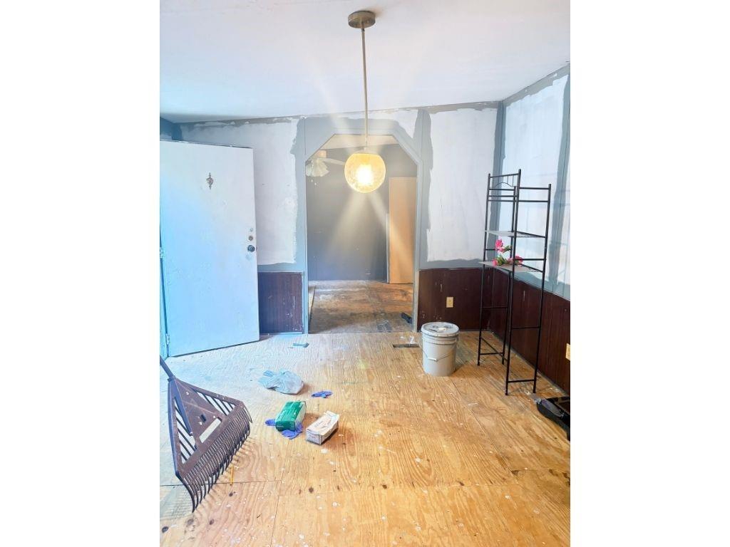 146 lee road 717