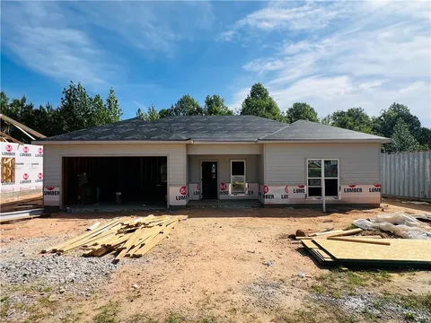 306 21st Ave, Phenix City, AL MLS: E100717