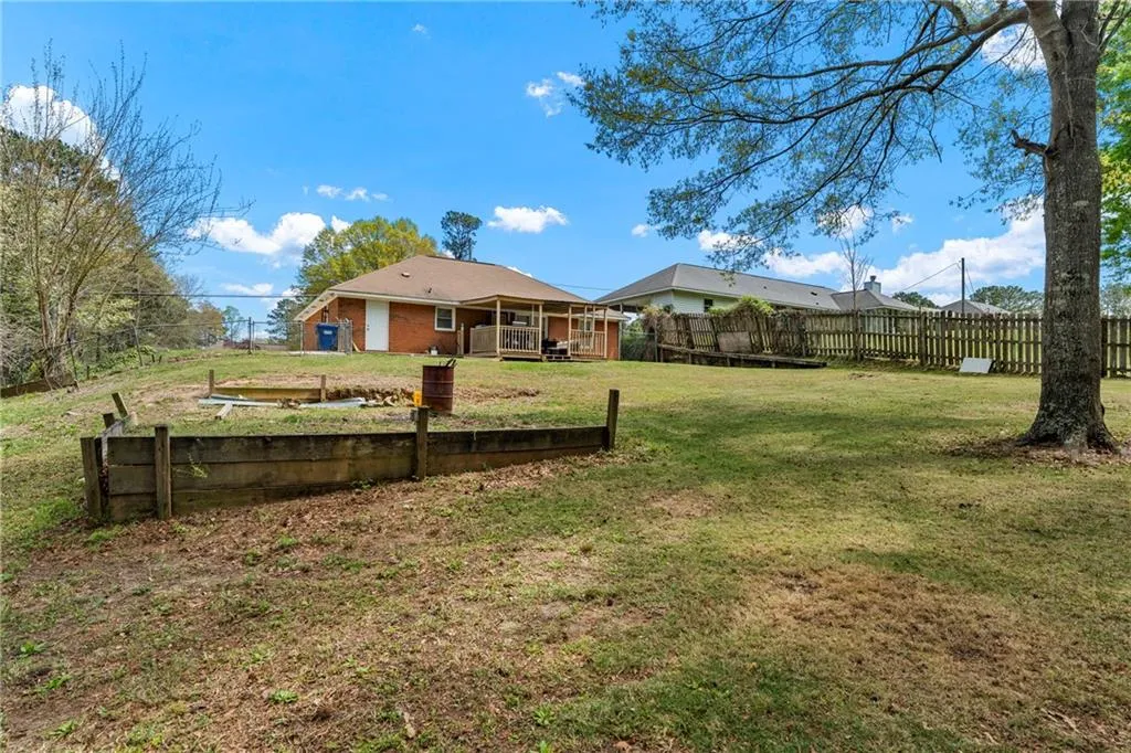 302 Lee Rd 508, Phenix City, AL 36870