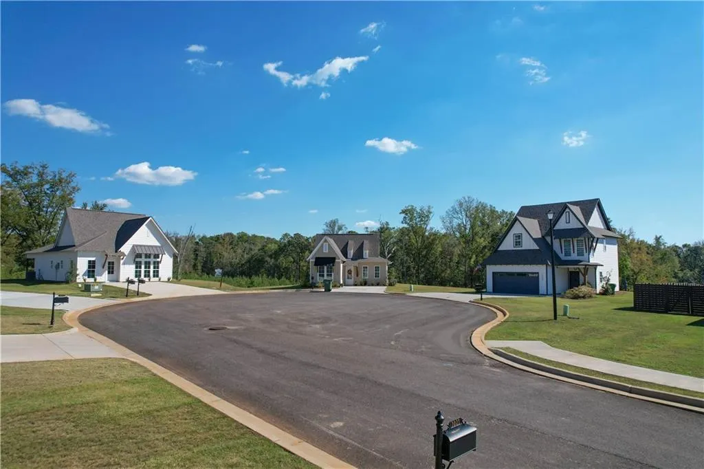 Additional image 57 of 39 Crossing Court, Valley, AL 36854