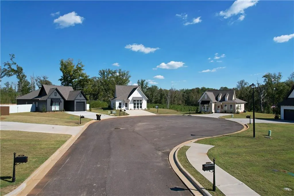 Additional image 26 of 39 Crossing Court, Valley, AL 36854