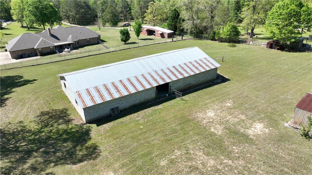 415 Lee Road 600