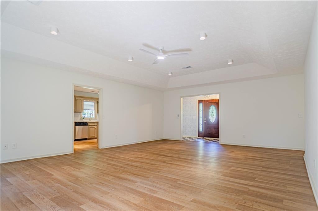 2566 Lamb Road