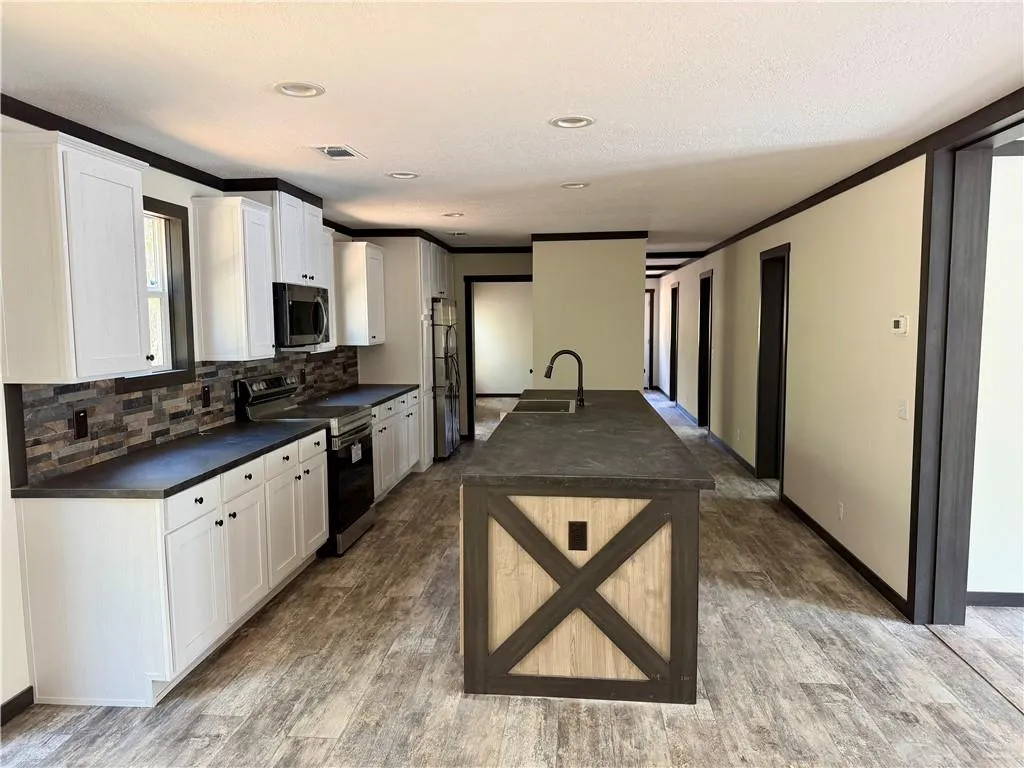 Additional image 6 of 343 Ridge Road, Seale, AL 36875